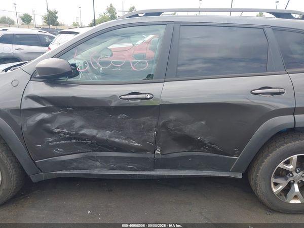 2016 JEEP CHEROKEE TRAILHAWK — I152