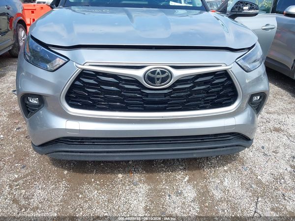 2022 TOYOTA HIGHLANDER LE — I6