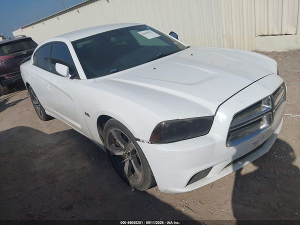 2013 DODGE CHARGER R/T — I1