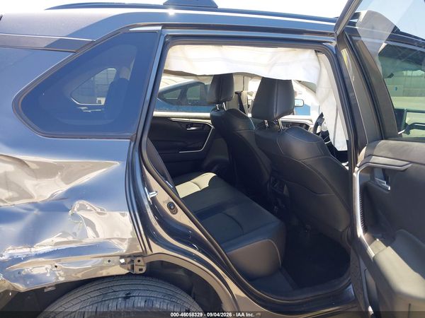 2024 TOYOTA RAV4 XLE PREMIUM — I8
