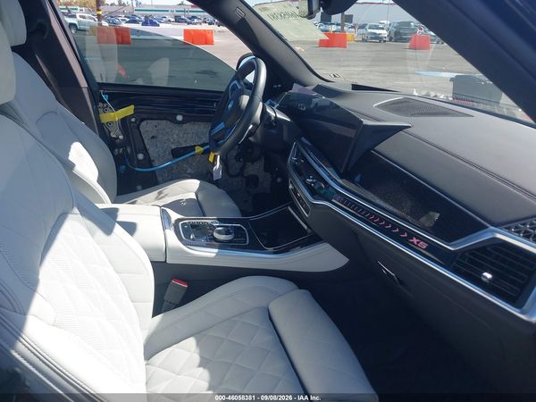 2025 BMW X5 PHEV XDRIVE50E — I5