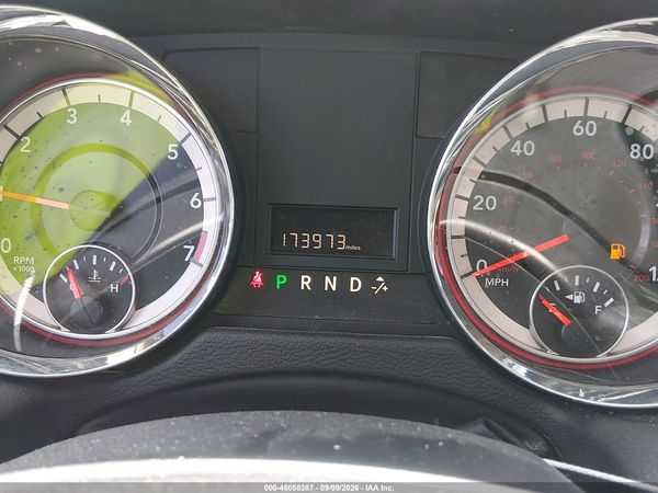 2016 DODGE GRAND CARAVAN SXT — I7