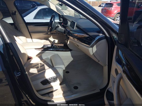 2015 BMW X5 XDRIVE50I