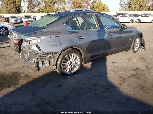 2020 INFINITI Q50 LUXE AWD — I4