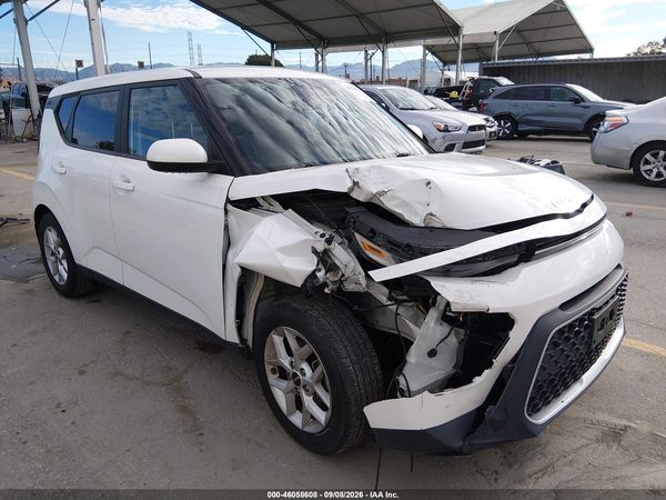 2022 KIA SOUL LX — I1