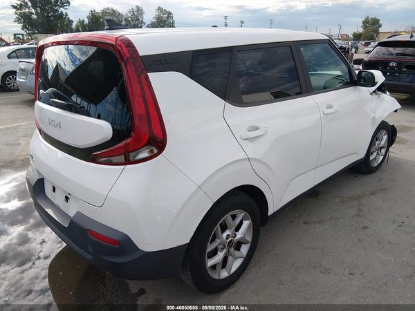 2022 KIA SOUL LX — I4