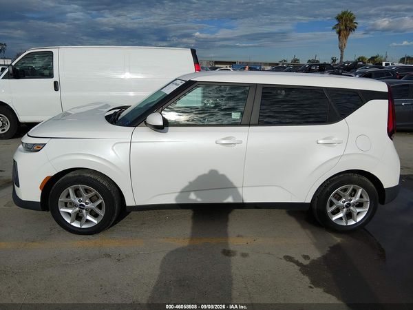 2022 KIA SOUL LX — I117
