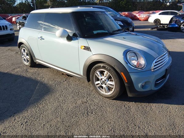 2013 MINI HARDTOP COOPER