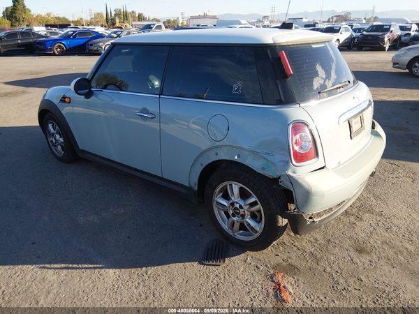 2013 MINI HARDTOP COOPER