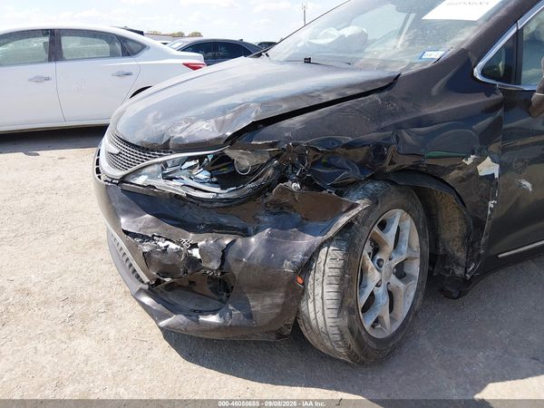2017 CHRYSLER PACIFICA TOURING-L — I6