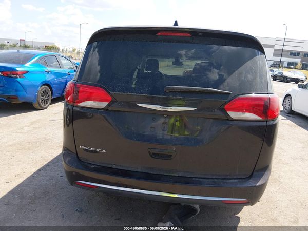2017 CHRYSLER PACIFICA TOURING-L — I119