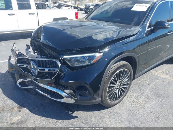 2026 MERCEDES-BENZ GLC 300 SUV — I153