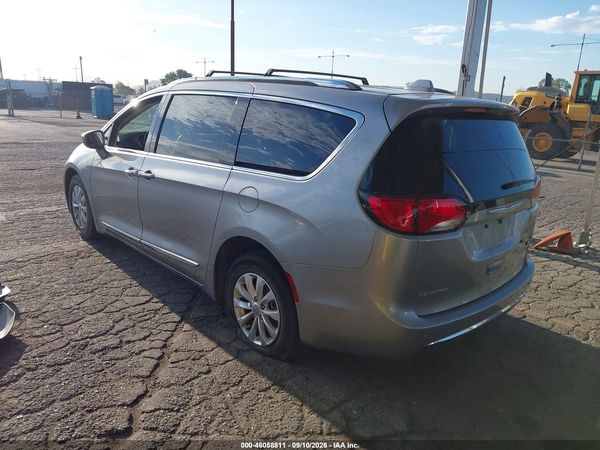 2018 CHRYSLER PACIFICA TOURING L — I3