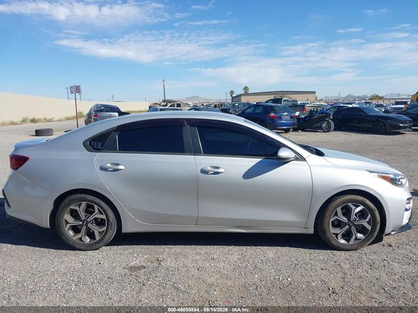 2021 KIA FORTE LXS — I116