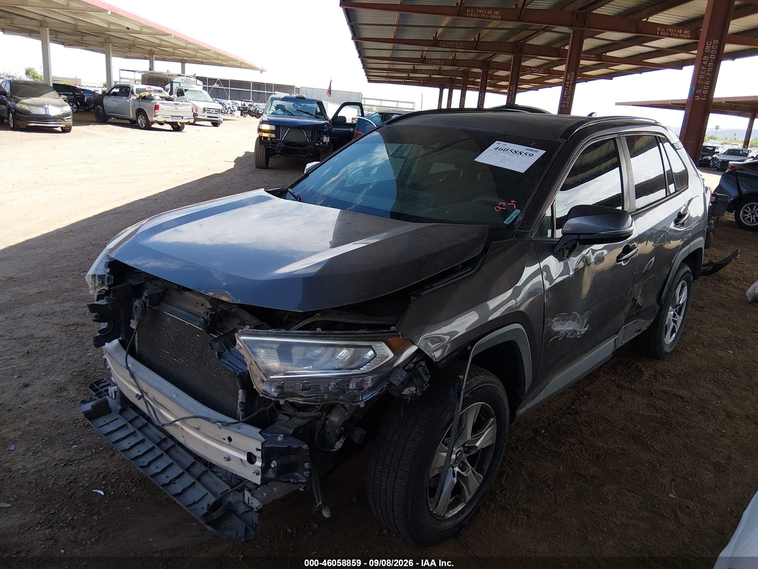2019 TOYOTA RAV4 XLE — I2