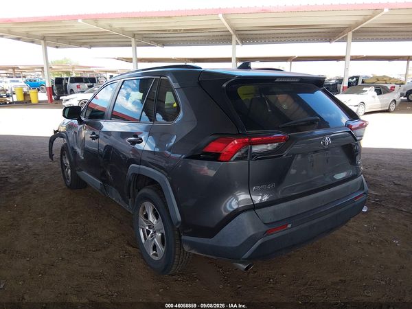 2019 TOYOTA RAV4 XLE — I3