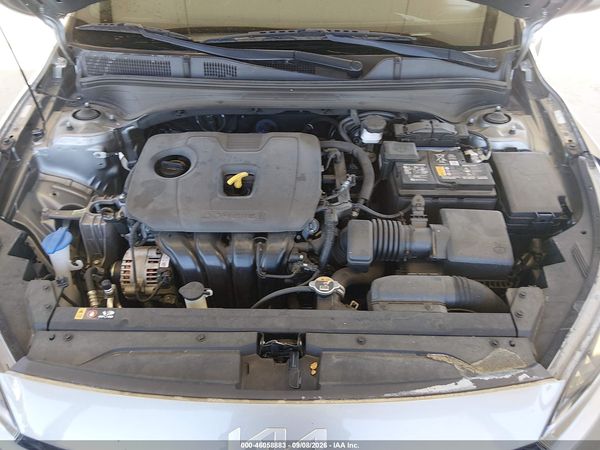 2022 KIA FORTE LXS — I10