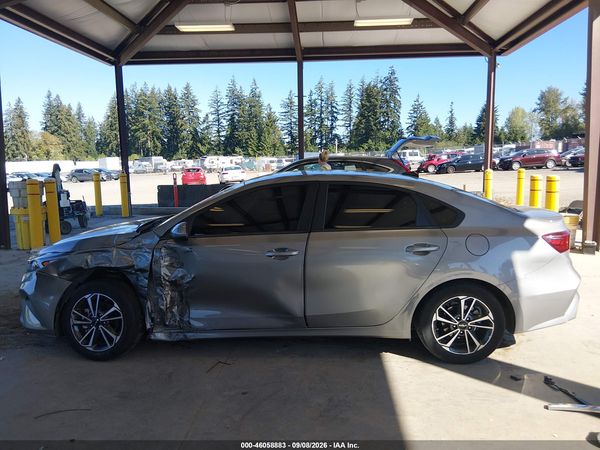 2022 KIA FORTE LXS — I117