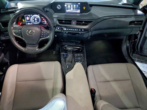 2020 LEXUS UX 250h Base — CKPT