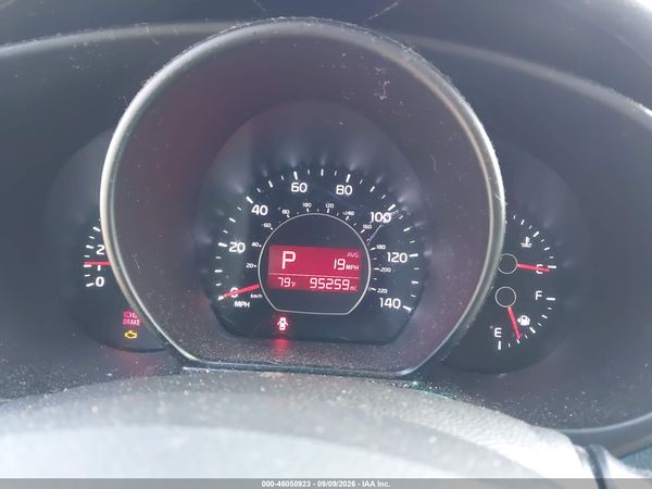 2016 KIA SOUL + — I7