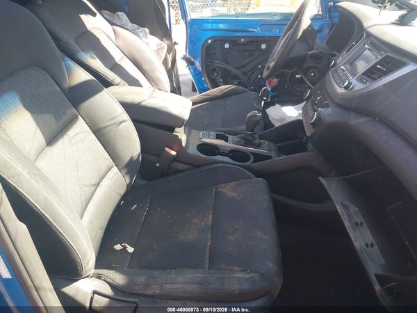 2016 HYUNDAI TUCSON SE — I5