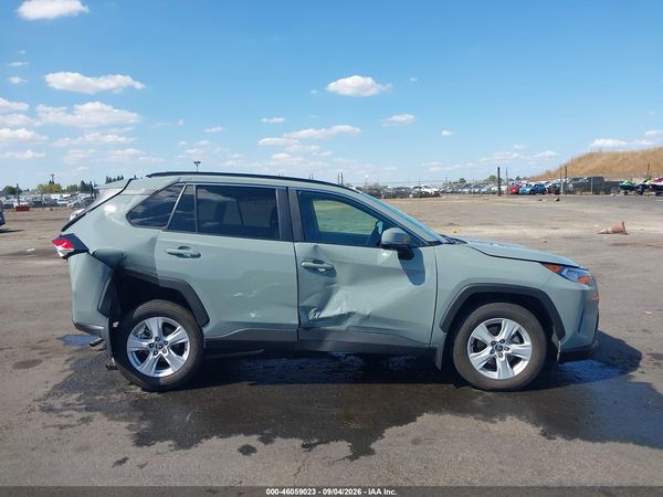 2021 TOYOTA RAV4 XLE — I116