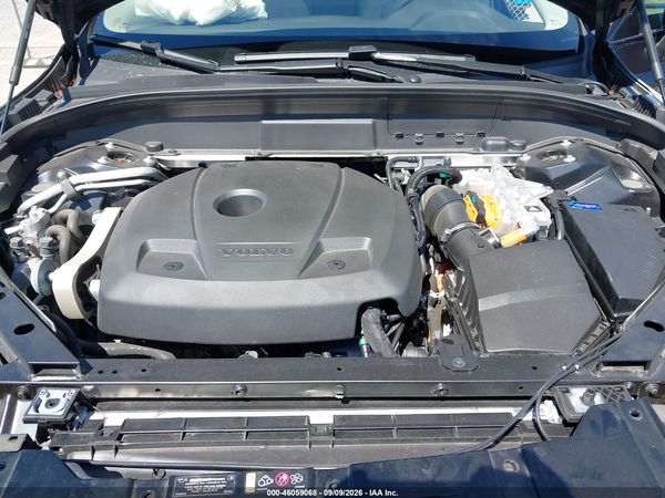 2024 VOLVO XC60 RECHARGE PLUG-IN HYBRID T8 PLUS DARK THEME — I10