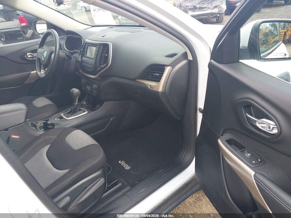2018 JEEP CHEROKEE LATITUDE 4X4