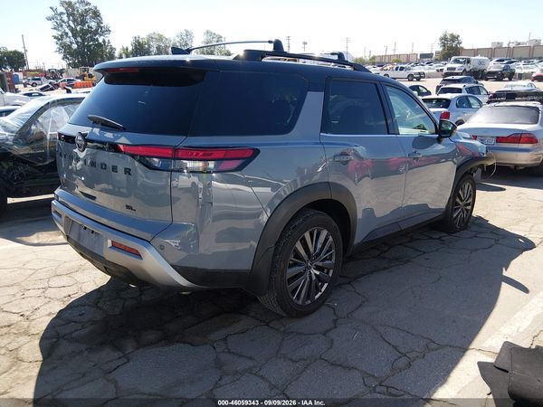 2022 NISSAN PATHFINDER SL 2WD — I4