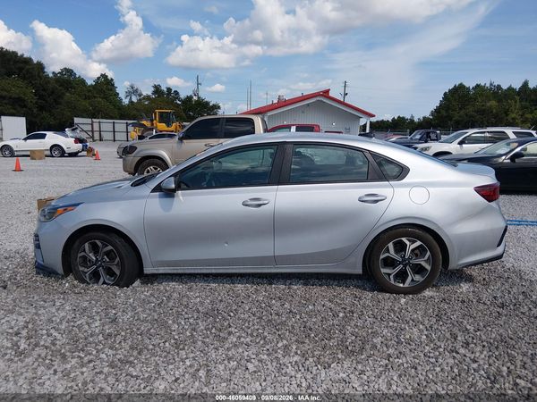 2021 KIA FORTE LXS — I117