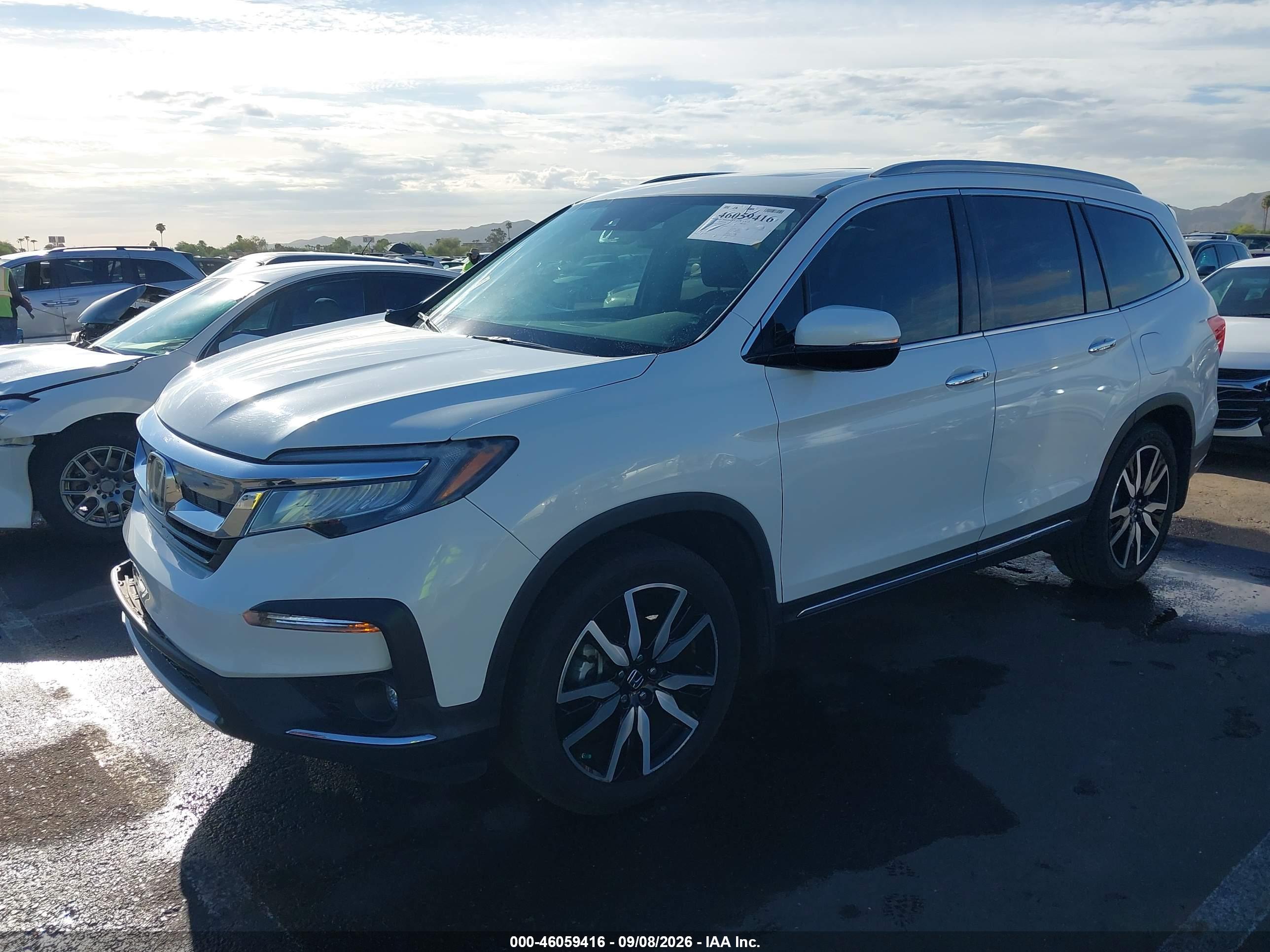 2021 HONDA PILOT 2WD TOURING 8 PASSENGER — I2