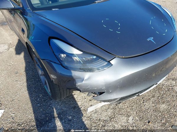 2021 TESLA MODEL 3 — I6