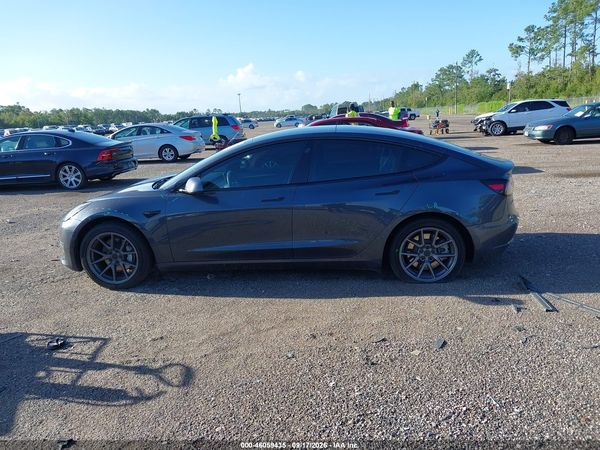 2021 TESLA MODEL 3 — I117