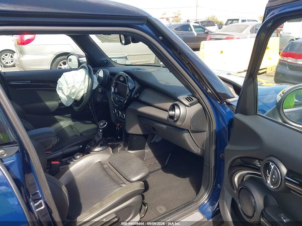 2017 MINI HARDTOP COOPER S — I5