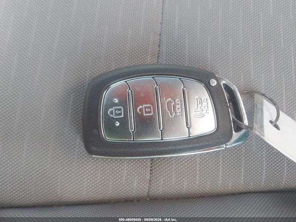 2020 HYUNDAI TUCSON SPORT — I11