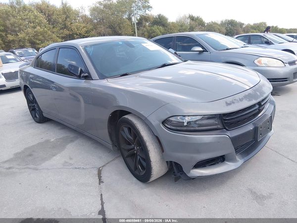 2018 DODGE CHARGER SXT RWD — I1