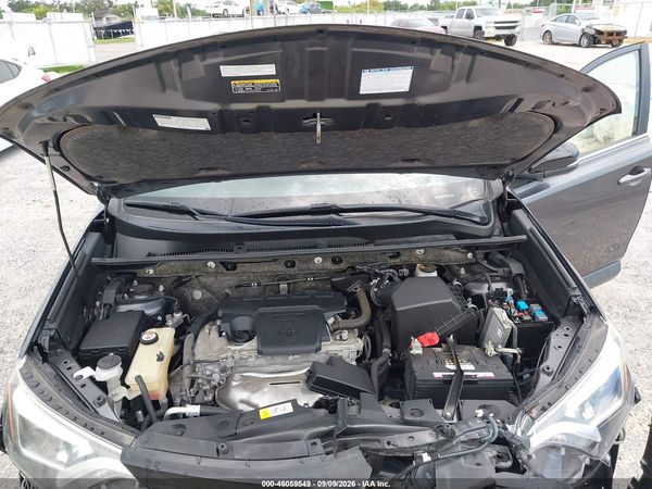 2017 TOYOTA RAV4 SE — I10