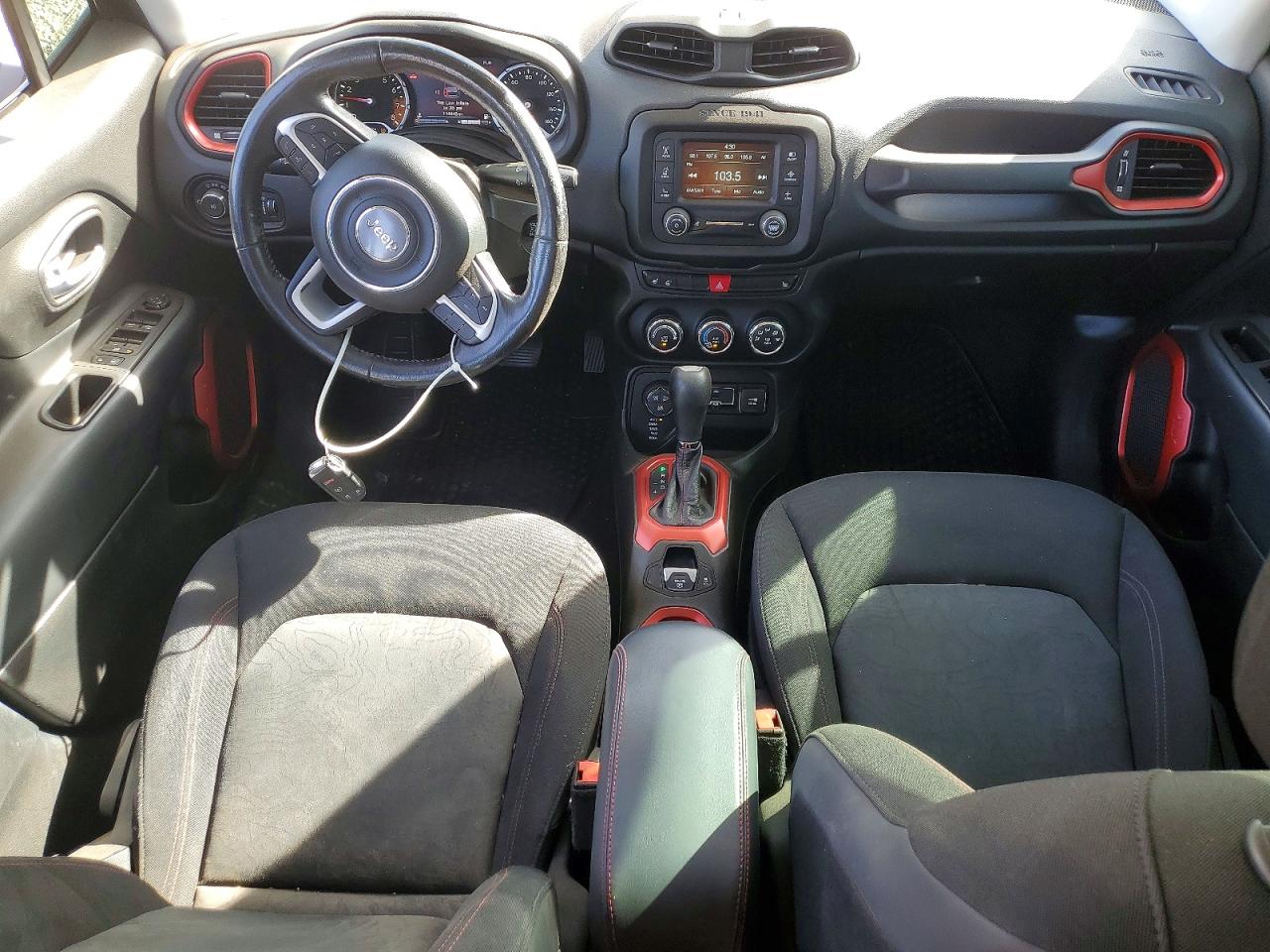 2017 JEEP RENEGADE TRAILHAWK 4X4