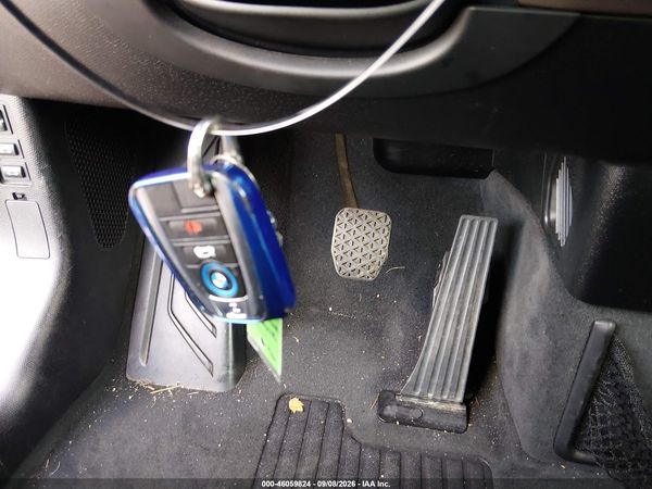 2014 BMW I3 BASE W/RANGE EXTENDER — I11