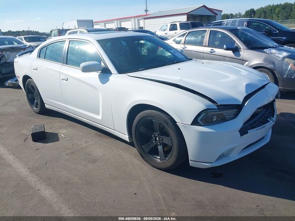 2014 DODGE CHARGER SE — I1