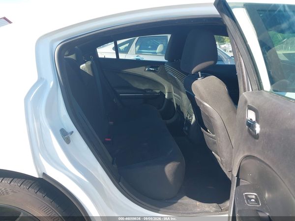 2014 DODGE CHARGER SE — I8