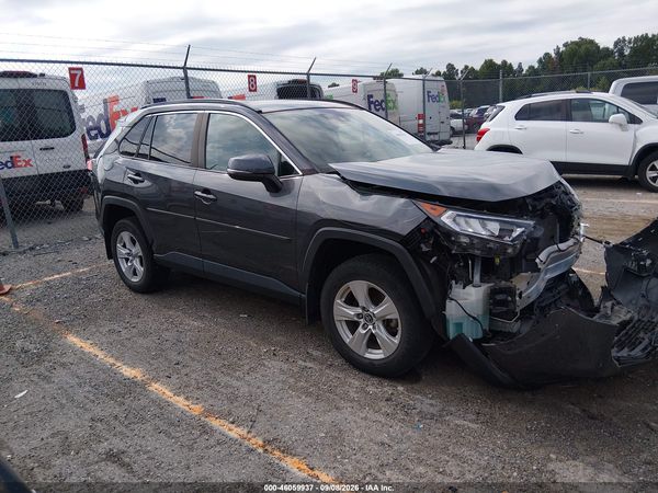 2019 TOYOTA RAV4 XLE — I1