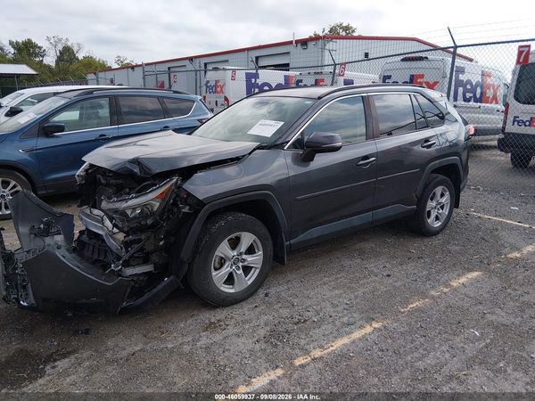 2019 TOYOTA RAV4 — I2