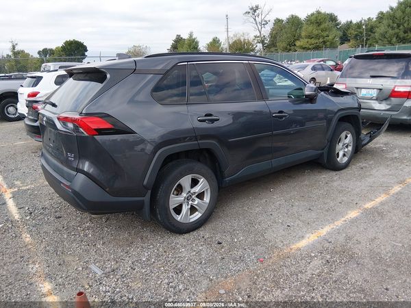 2019 TOYOTA RAV4 XLE — I4