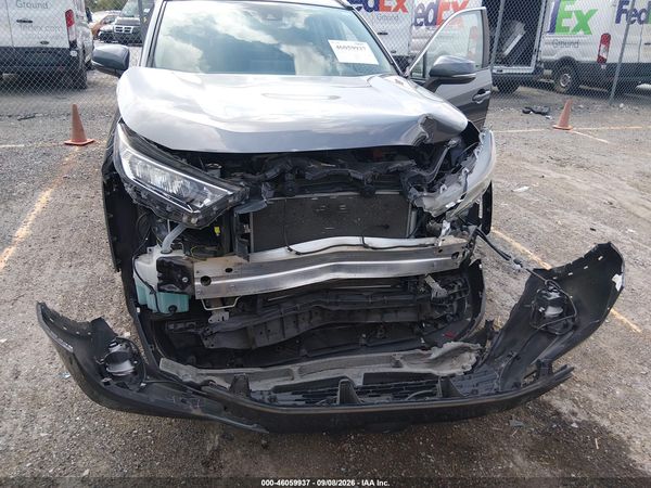 2019 TOYOTA RAV4 XLE — I6