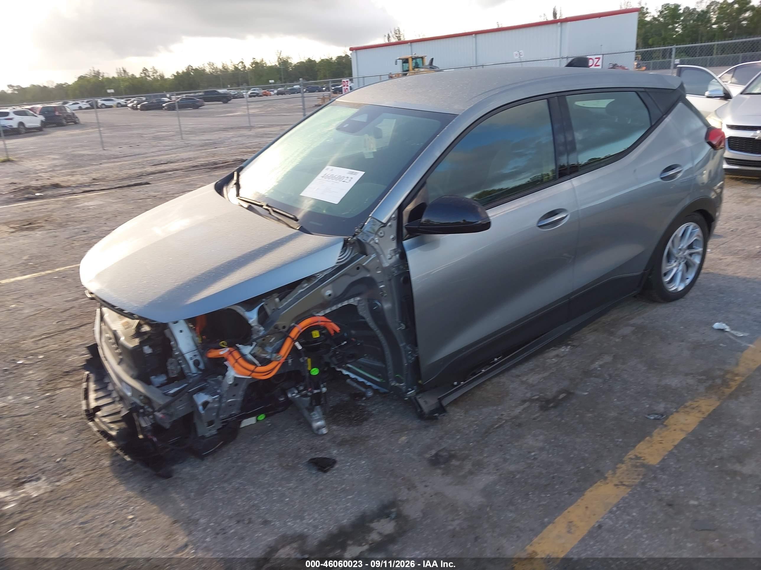 2027 CHEVROLET BOLT LT FWD — I2