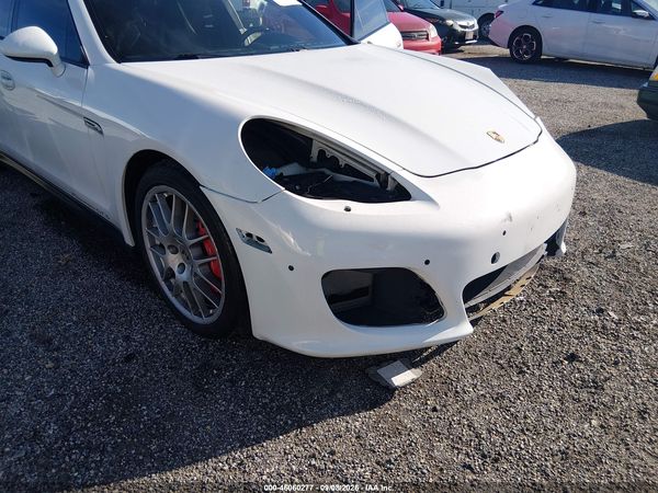2013 PORSCHE PANAMERA GTS — I6