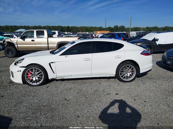 2013 PORSCHE PANAMERA GTS — I117