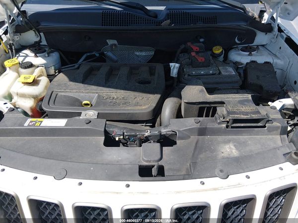 2016 JEEP COMPASS 75TH ANNIVERSARY — I10