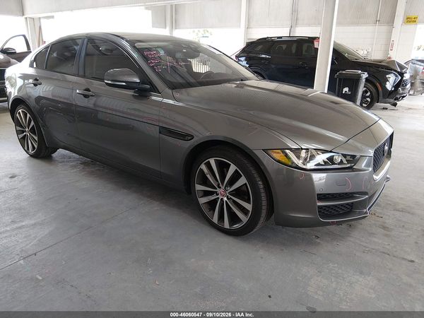 2017 JAGUAR XE 25T PRESTIGE — I1